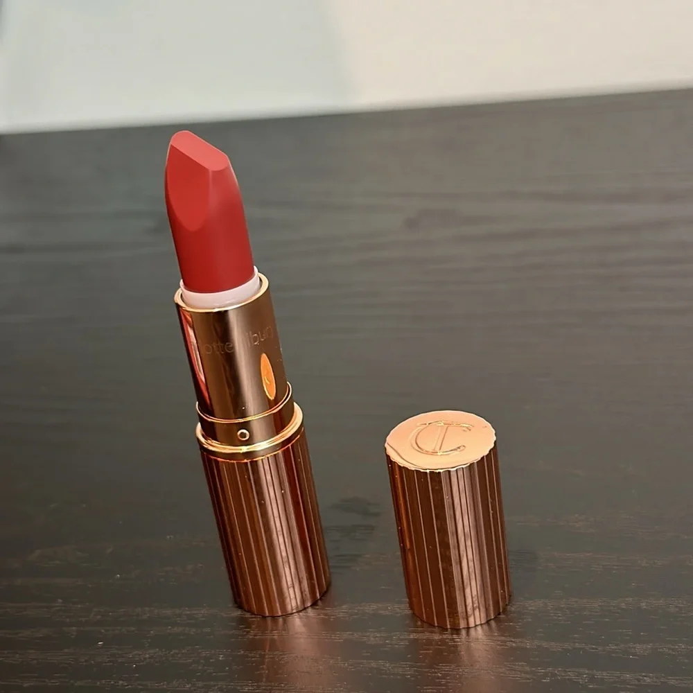Charlotte Tilbury lipstick